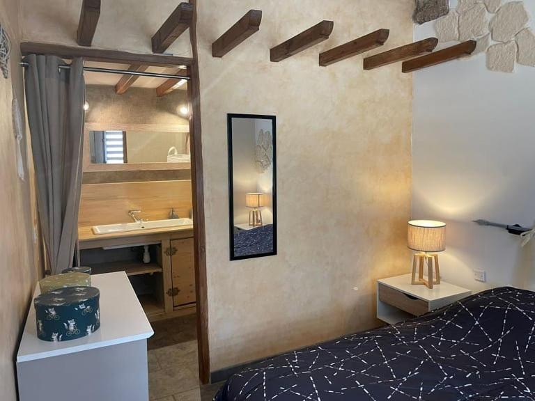 Malleval Domaine Saint Claude - Gite , Chambres D'Hotes & Hebergement Insolite מראה חיצוני תמונה