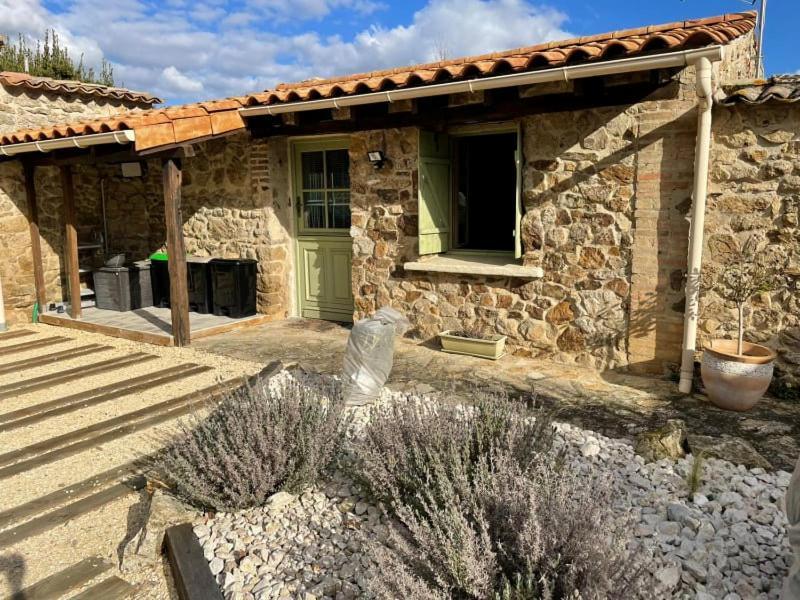 Malleval Domaine Saint Claude - Gite , Chambres D'Hotes & Hebergement Insolite מראה חיצוני תמונה