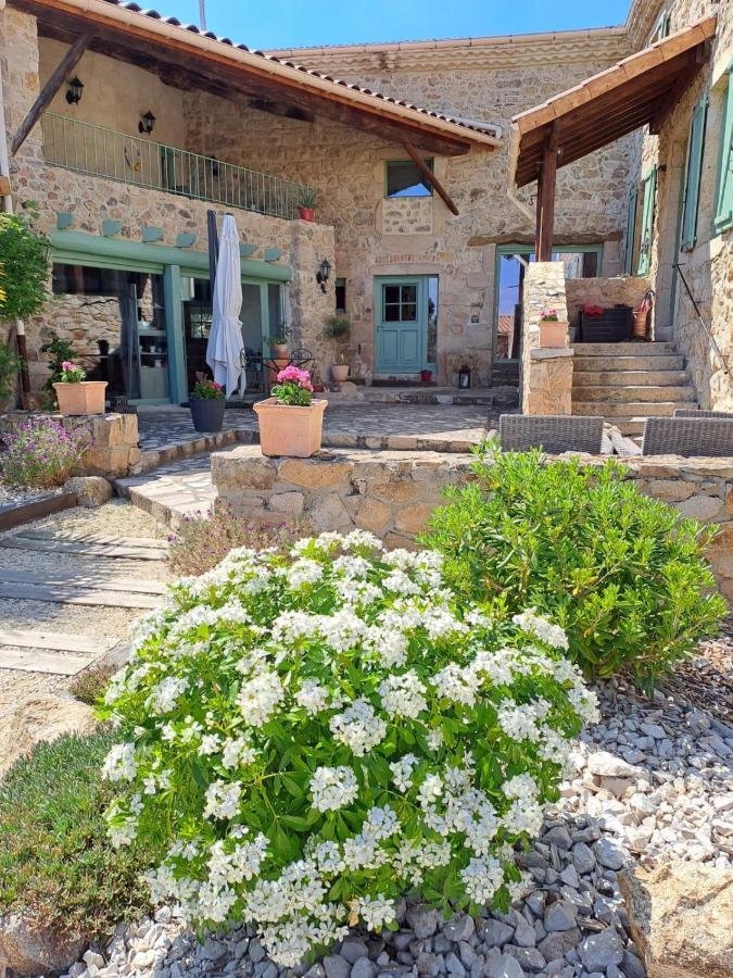 Malleval Domaine Saint Claude - Gite , Chambres D'Hotes & Hebergement Insolite מראה חיצוני תמונה