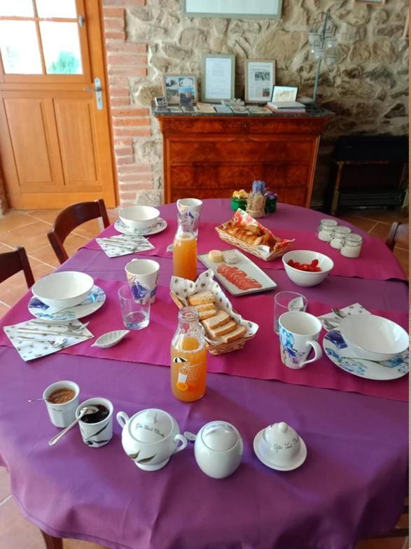 Malleval Domaine Saint Claude - Gite , Chambres D'Hotes & Hebergement Insolite מראה חיצוני תמונה